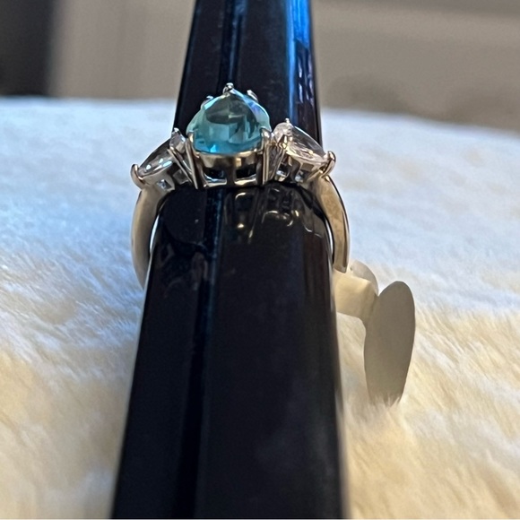 Fragrant Jewels Aquamarine Ring Size 8 - Picture 2 of 3